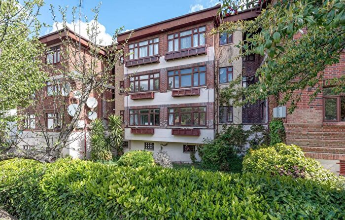 1 Bedroom Flat To Rent In Greville Place, St Johns Wood, London, NW6