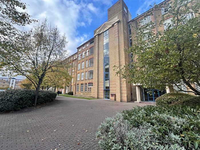 2 Bedroom Apartment To Rent In Durrant Court, Brook Street, Chelmsford, CM1