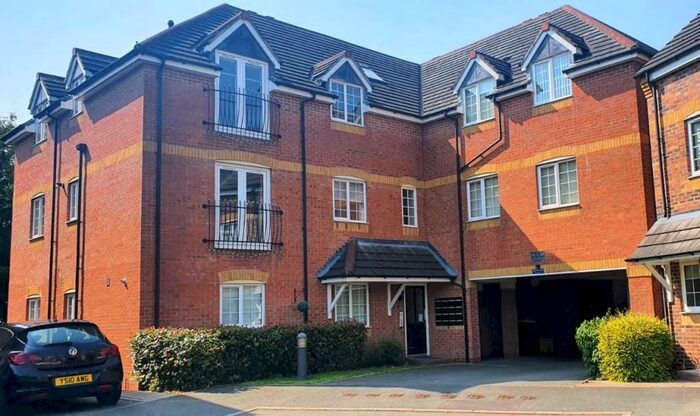 2 Bedroom Apartment To Rent In Birchfield Close, Two Gates, B77