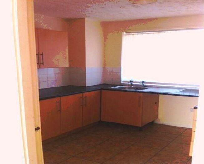 2 Bedroom Maisonette For Sale In Calling Investors. Through Our Auction Partners A, L11