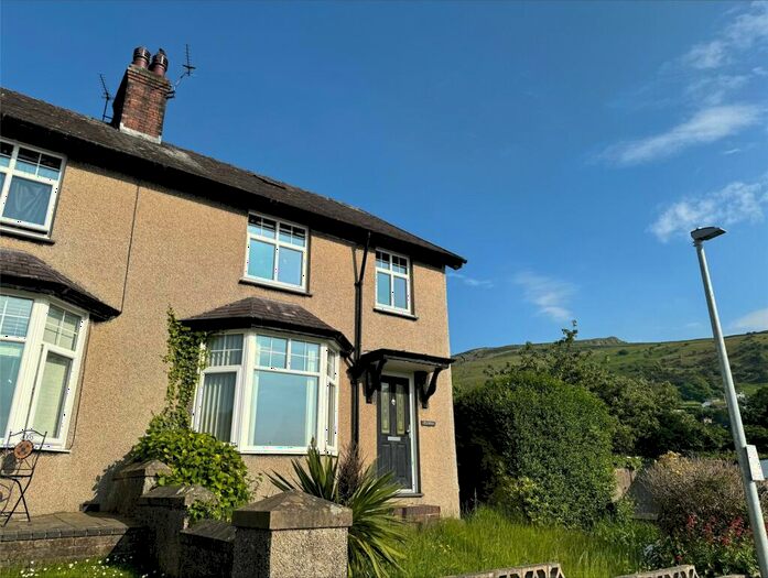 3 Bedroom Semi-Detached House For Sale In Ffordd Dinas, Llanfairfechan, Conwy, LL33