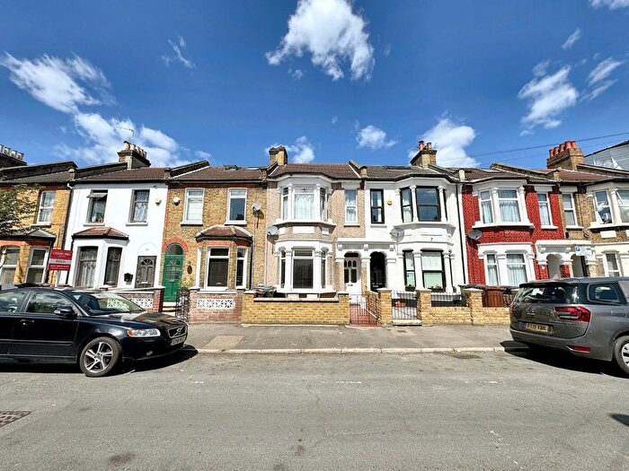 1 Bedroom Flat To Rent In Claude Road, Leyton, E10