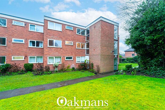 2 Bedroom Apartment For Sale In Moorfield Drive, Sutton Coldfield, West Midlands, B73