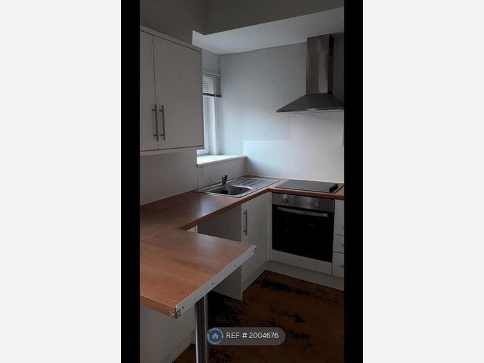 2 Bedroom Flat To Rent In Dundee, Dundee, DD3