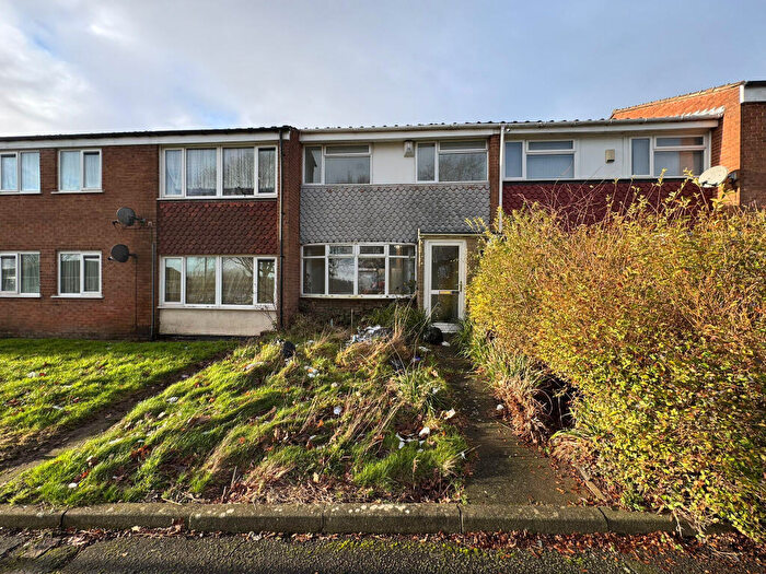 3 Bedroom Terraced House For Sale In Grazebrook Croft, Birmingham, West Midlands, B32