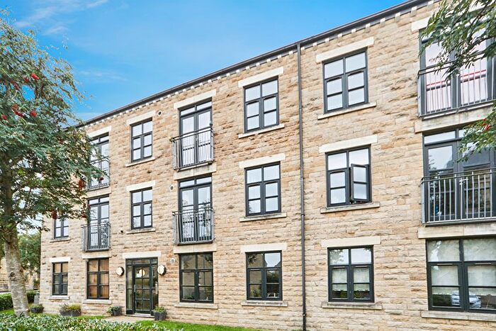 1 Bedroom Flat For Sale In Meadow Road, Apperley Bridge, Bradford, BD10