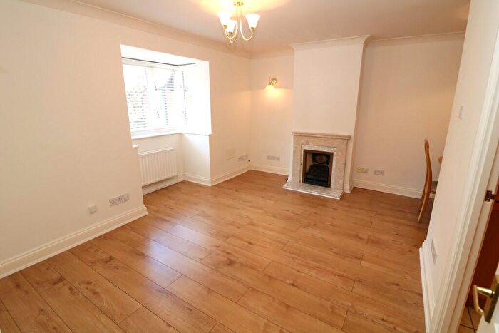2 Bedroom End Of Terrace House To Rent In Rose Hill Arch Mews, Dorking, RH4