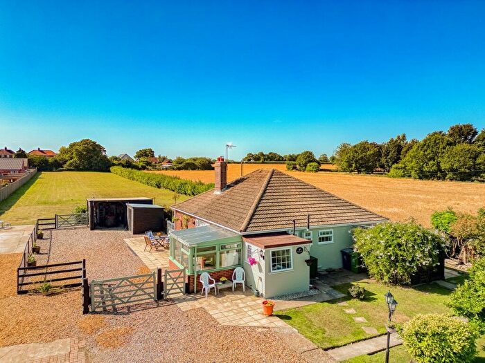 3 Bedroom Detached Bungalow For Sale In Low Road, Martham, NR29