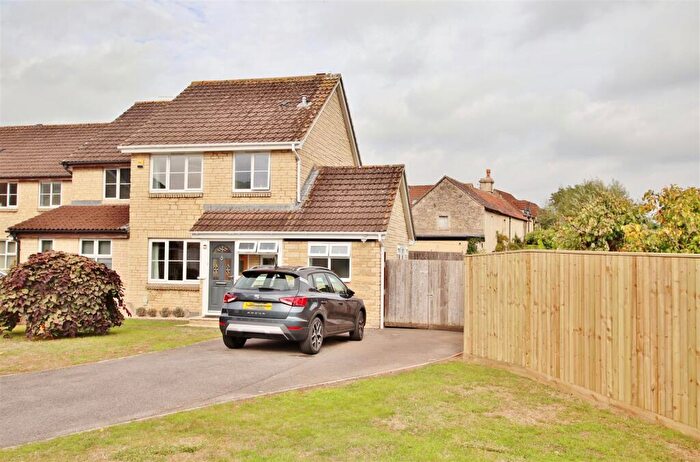 3 Bedroom Semi Detached House For Sale In Spencers Orchard, Bradford-On-Avon, BA15
