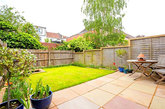 3 Bedroom End Of Terrace House For Sale In Harwood Square, Bristol, BS7