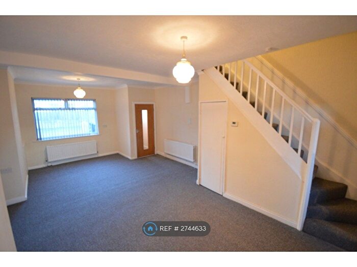 2 Bedroom Semi-Detached House To Rent In Banastre Road, Southport, PR8