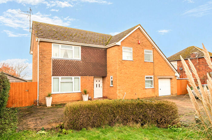 4 Bedroom Detached House For Sale In Doddington Road, Wimblington, March, Cambs, PE15