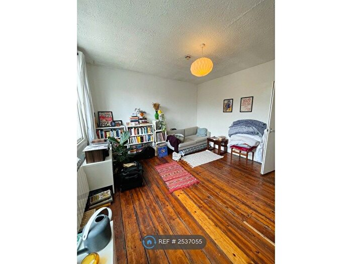1 Bedroom Flat To Rent In Redchurch Street, London, E2