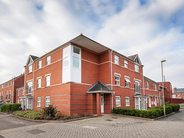 2 Bedroom Apartment To Rent In Alma Road, Banbury, OX16