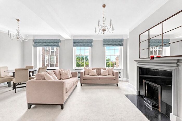 3 Bedroom Flat For Sale In South Lodge, St John's Wood, London, NW8