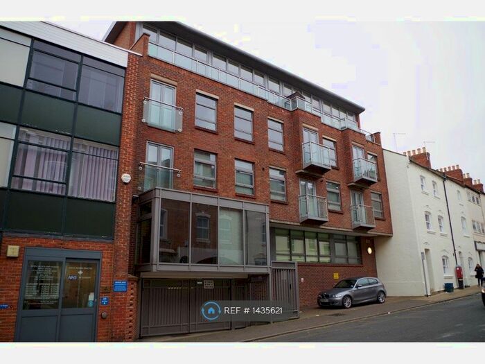 2 Bedroom Flat To Rent In The Cube, Northampton, NN1