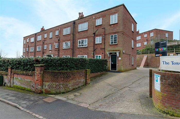 1 Bedroom Flat To Rent In Carrow Hill, Norwich, NR1