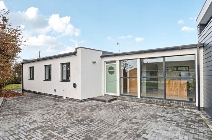 3 Bedroom Detached Bungalow For Sale In Beach Road, Selsey, PO20