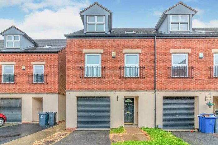 4 Bedroom Leisure Facility Commercial To Rent In Village Court, Cudworth, Barnsley, South Yorkshire, S72