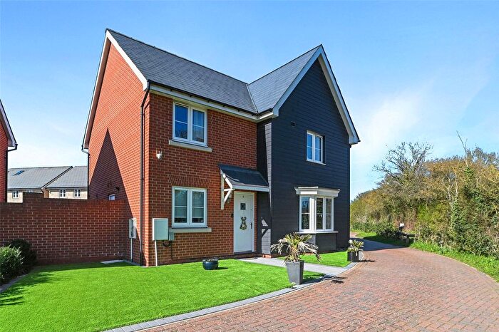 4 Bedroom Detached House For Sale In Poplar Drive, Old Harlow, Essex, CM17