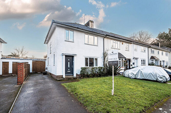 3 Bedroom End Of Terrace House For Sale In Friars Way, Southampton, Hampshire, SO18