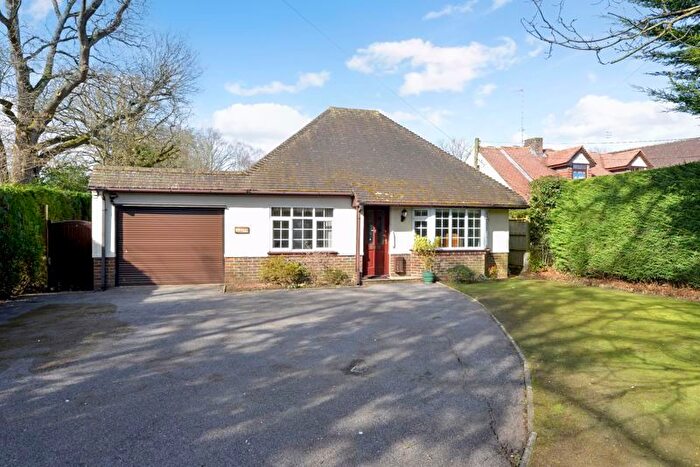 3 Bedroom Detached Bungalow For Sale In Rowly Drive, Cranleigh, GU6