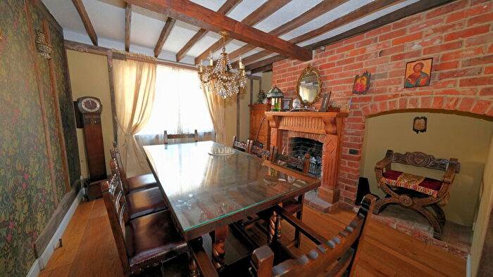 3 Bedroom Semi-Detached House For Sale In Kelvedon Road, Wickham Bishops, Witham, CM8