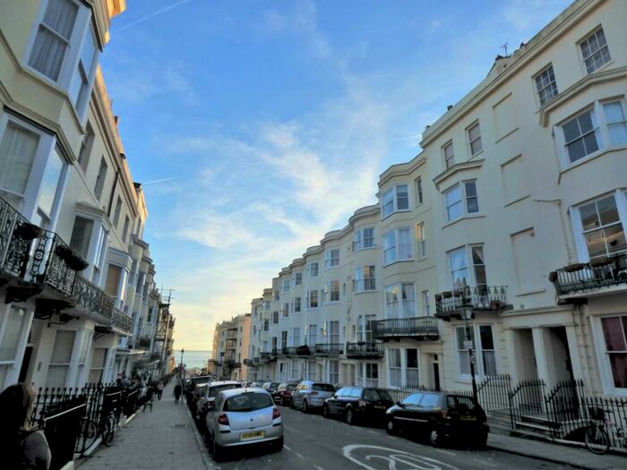 Studio To Rent In Waterloo Street, Hove, East Sussex, BN3