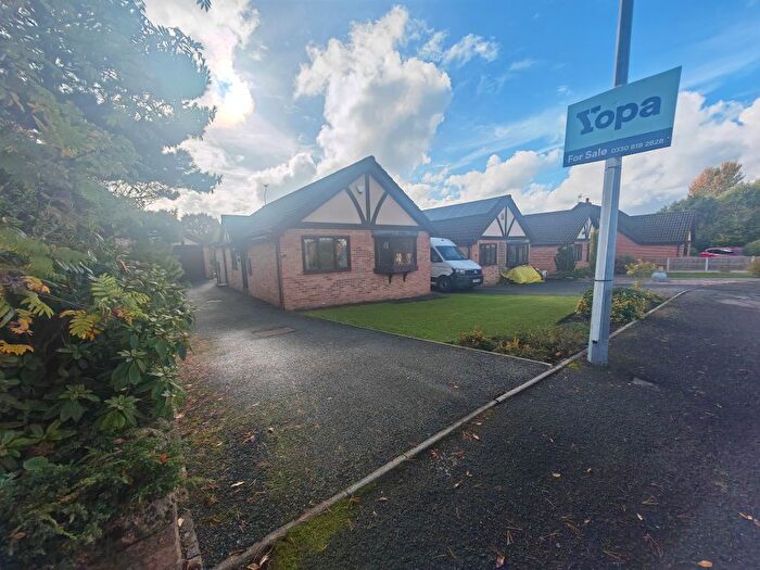 2 Bedroom Bungalow For Sale In Fairview Avenue, Crewe, CW2