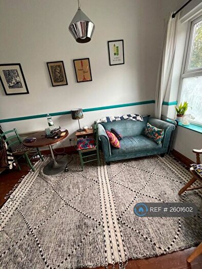 1 Bedroom Flat To Rent In Royal College Street, London, NW1
