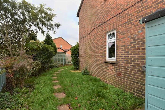 1 Bedroom Flat To Rent In Abbott Close, Hampton, TW12