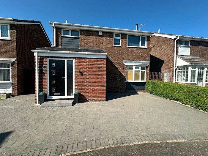 3 Bedroom Detached House For Sale In Pannal Walk, Eaglescliffe, Stockton-On-Tees, Durham, TS16