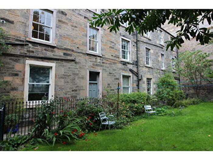 1 Bedroom Flat To Rent In St Stephen Place, Edinburgh, EH3