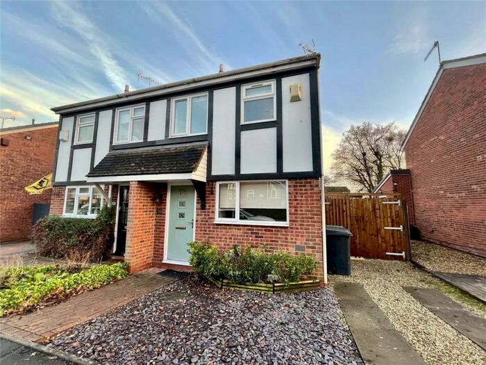 2 Bedroom Semi-Detached House To Rent In Redstone Close, Redditch, B98