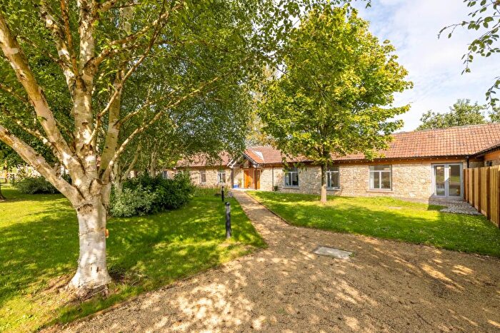 3 Bedroom Barn Conversion For Sale In Skinners Hill, Camerton, Bath, Somerset, BA2