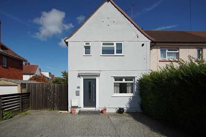 4 Bedroom End Of Terrace House To Rent In Pen Park Road, Southmead, BS10