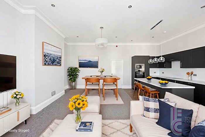 1 Bedroom Flat For Sale In St. Aubyns, Hove, East Sussex, BN3