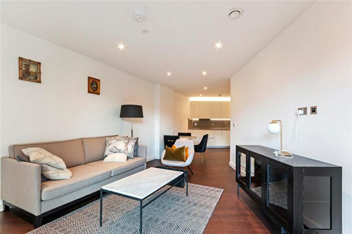 2 Bedroom Apartment To Rent In Denver Building, Malthouse Road, London, SW11