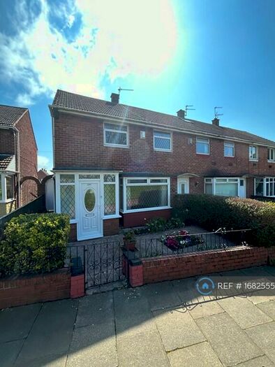 2 Bedroom Semi-Detached House To Rent In The Broadway, Sunderland, SR4