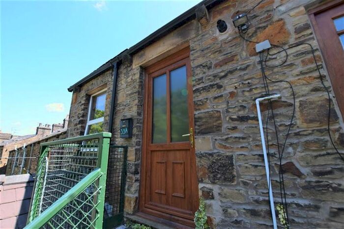 2 Bedroom Flat To Rent In Buxton Road, Whaley Bridge, High Peak, SK23