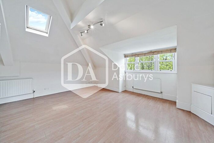 2 Bedroom Flat To Rent In Crouch Hill, Crouch End, London, N8