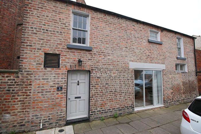 2 Bedroom House To Rent In Cleveland Terrace, Darlington, DL3