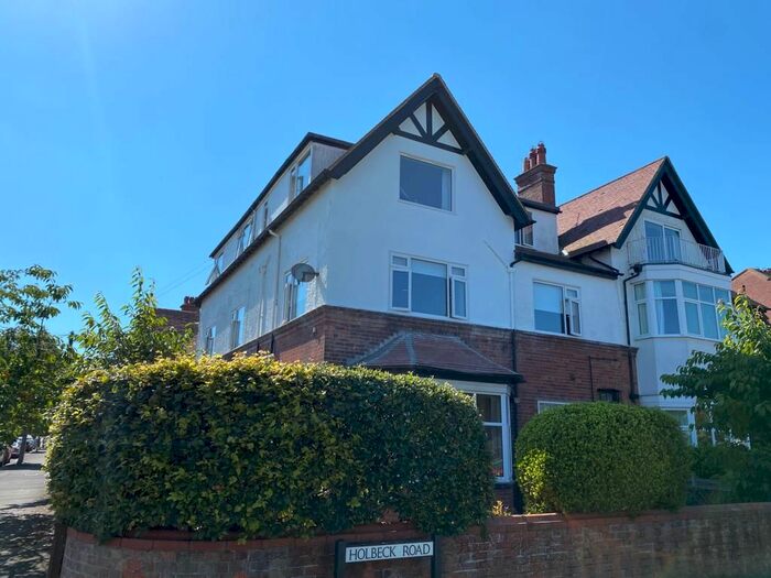 1 Bedroom Flat To Rent In Holbeck Hill, Scarborough, YO11