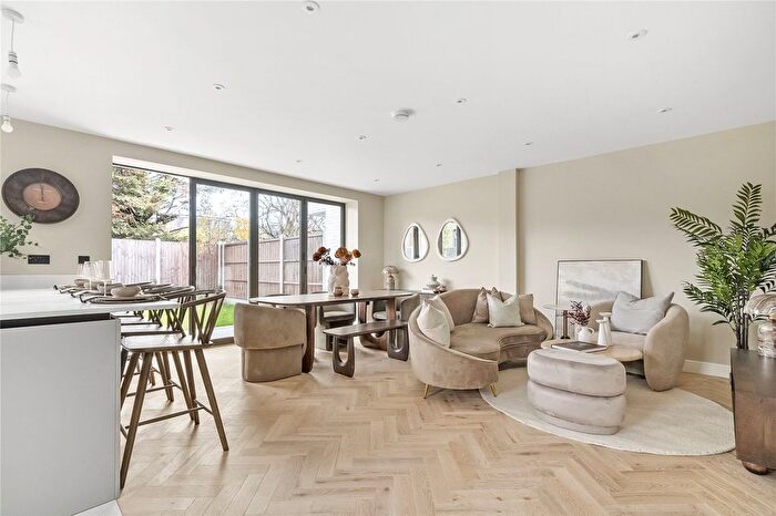 3 Bedroom End Terrace House For Sale In Stark Mews, Wolsey Avenue, Walthamstow, London, E17
