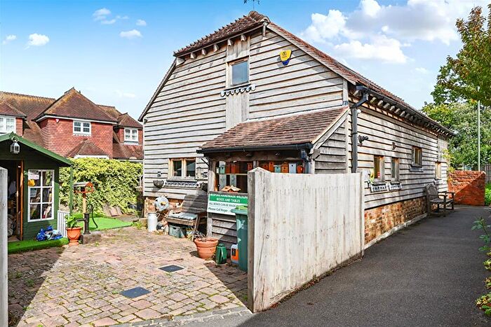 2 Bedroom Detached House For Sale In High Street, Henfield, BN5