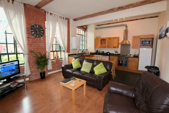 2 Bedroom Apartment To Rent In Raleigh Square, Raleigh Street, The City, Nottingham, NG7