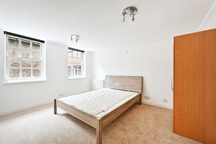 Studio To Rent In Carter Court, Carter Lane, London, EC4V
