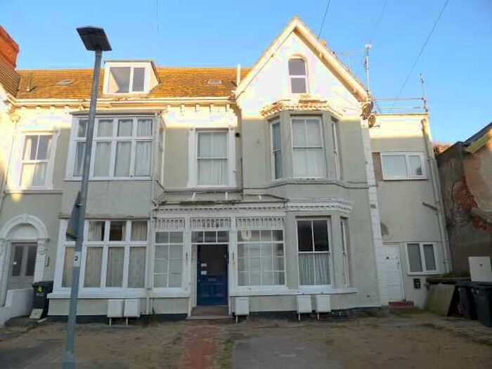 2 Bedroom Apartment To Rent In St Asaph Street, Rhyl, LL18
