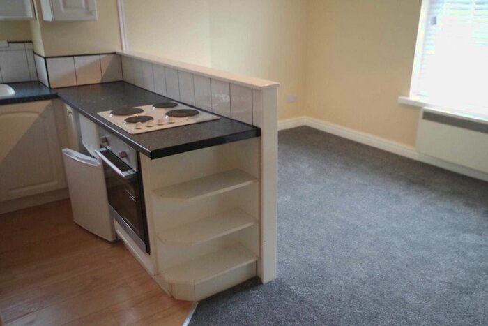 1 Bedroom Flat To Rent In Bury Road, Bolton, BL2