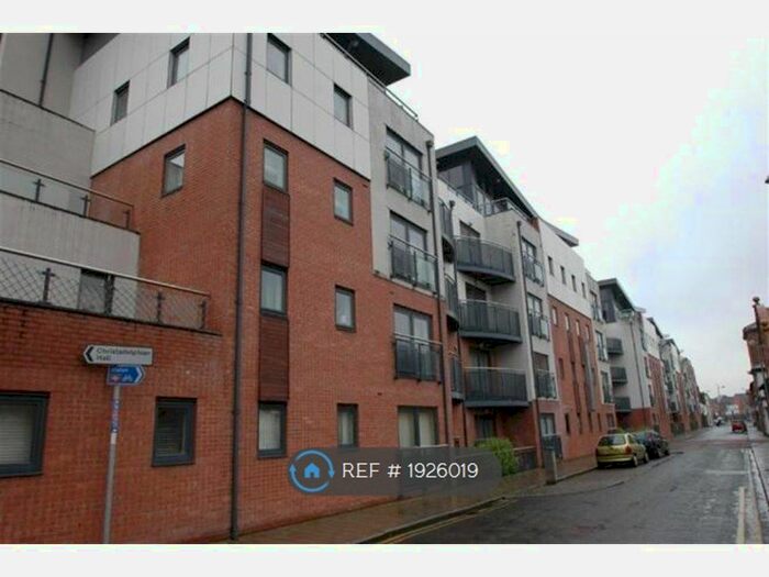 2 Bedroom Flat To Rent In The Quarter, Chester, CH1